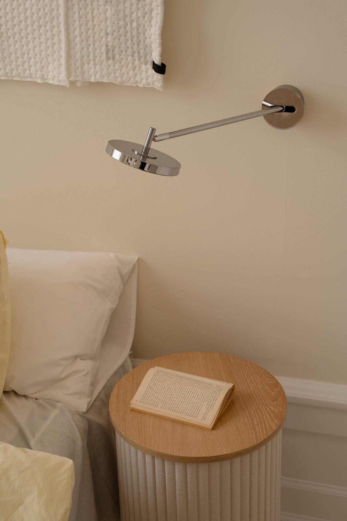 Asteria Long Monochrome | lampada da parete