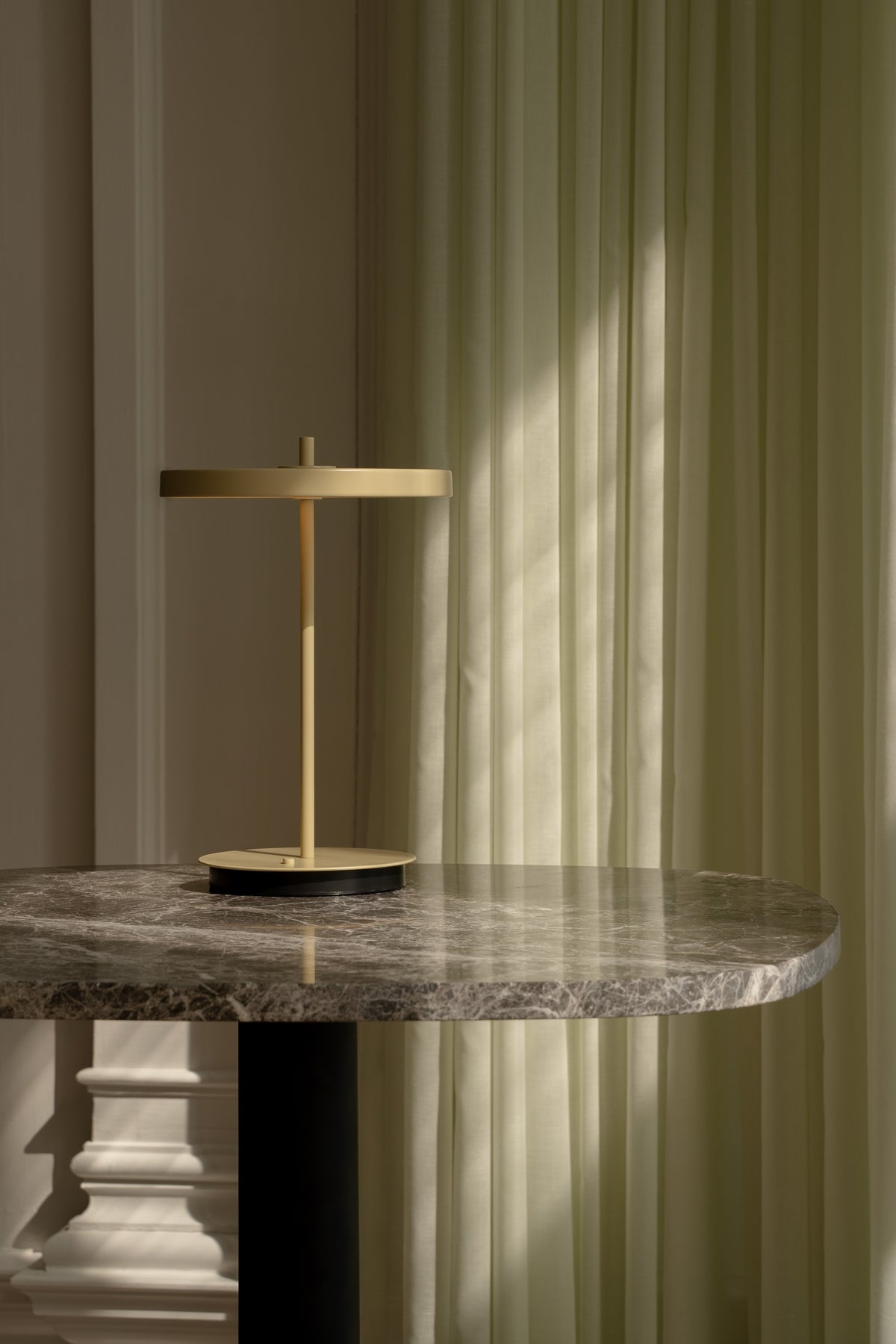 Asteria Move Monochrome | lampada portatile